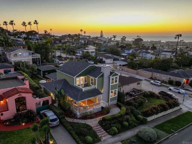 4483 Santa Monica Avenue, San Diego, CA 92107