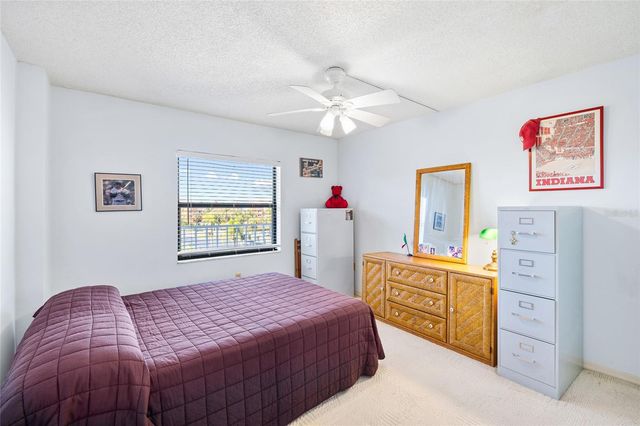 719 PINELLAS BAYWAY S 304, St Petersburg, FL 33715