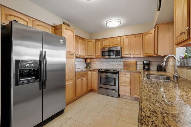4850 NE 25th Avenue West, Fort Lauderdale, FL 33308