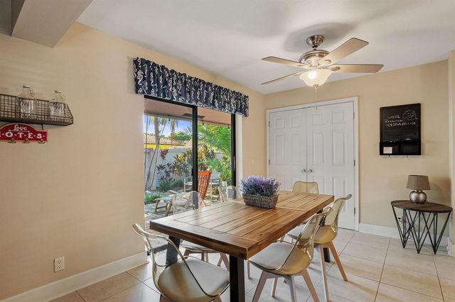 4850 NE 25th Avenue West, Fort Lauderdale, FL 33308