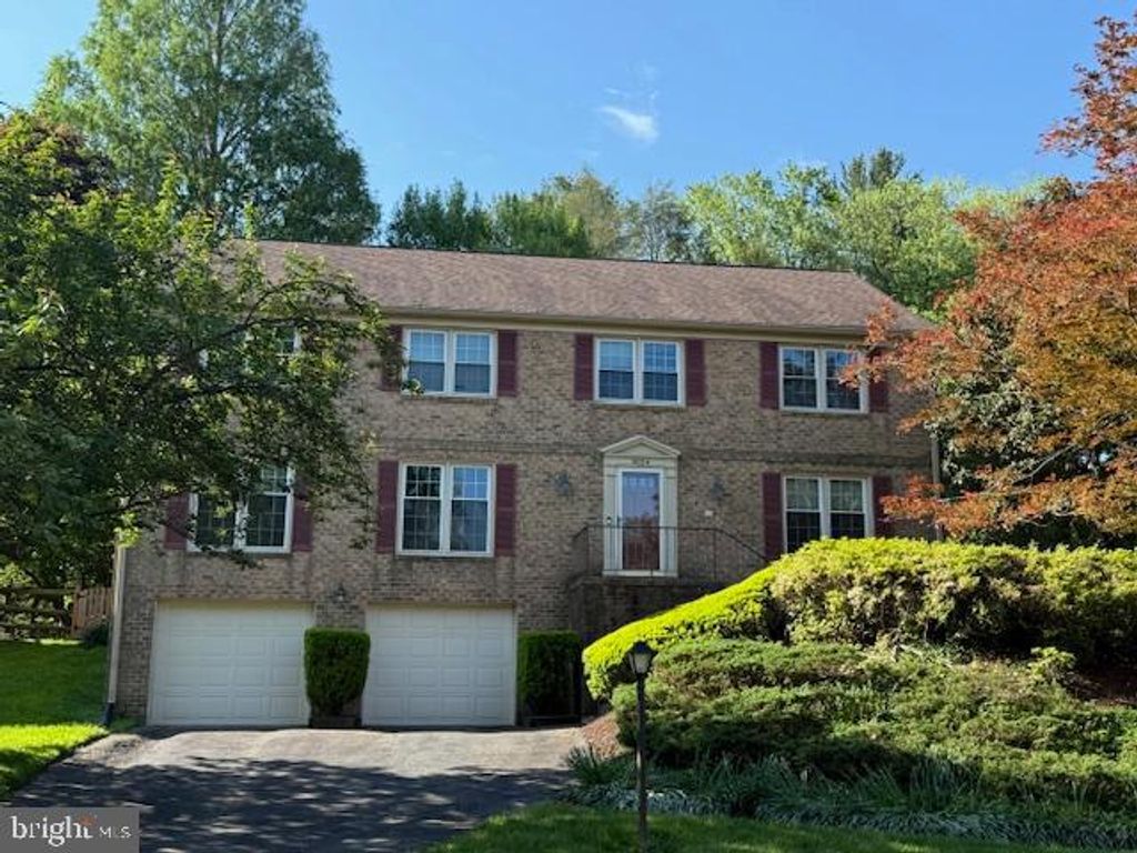 9024 WILLOW VALLEY DR, Potomac, MD 20854