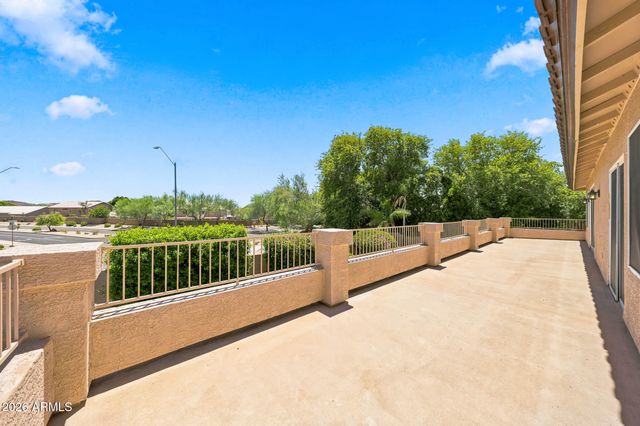 26066 N 71ST Drive, Peoria, AZ 85383