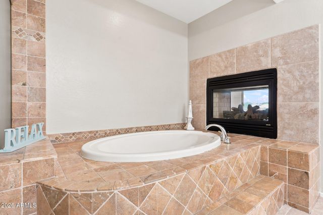 26066 N 71ST Drive, Peoria, AZ 85383