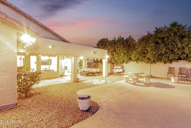 7821 W WESCOTT Drive, Glendale, AZ 85308