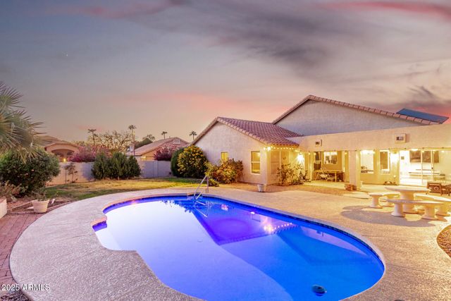 7821 W WESCOTT Drive, Glendale, AZ 85308