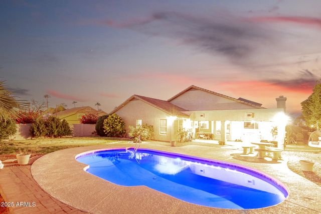 7821 W WESCOTT Drive, Glendale, AZ 85308