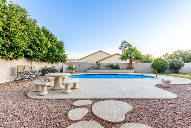 7821 W WESCOTT Drive, Glendale, AZ 85308