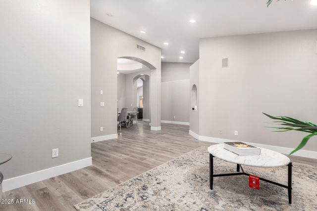 7821 W WESCOTT Drive, Glendale, AZ 85308