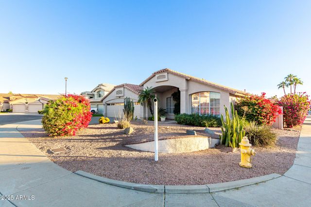 7821 W WESCOTT Drive, Glendale, AZ 85308