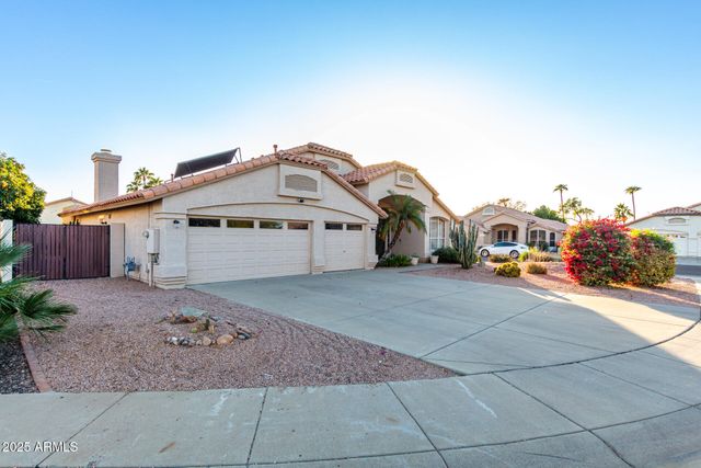 7821 W WESCOTT Drive, Glendale, AZ 85308