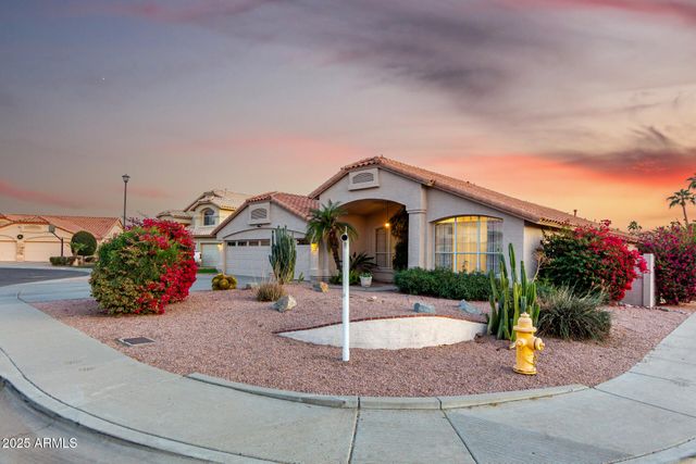 7821 W WESCOTT Drive, Glendale, AZ 85308