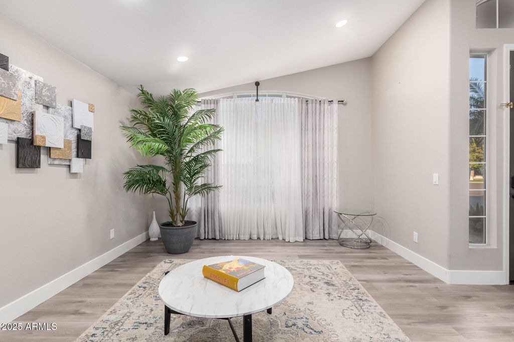 7821 W WESCOTT Drive, Glendale, AZ 85308 — photo 4