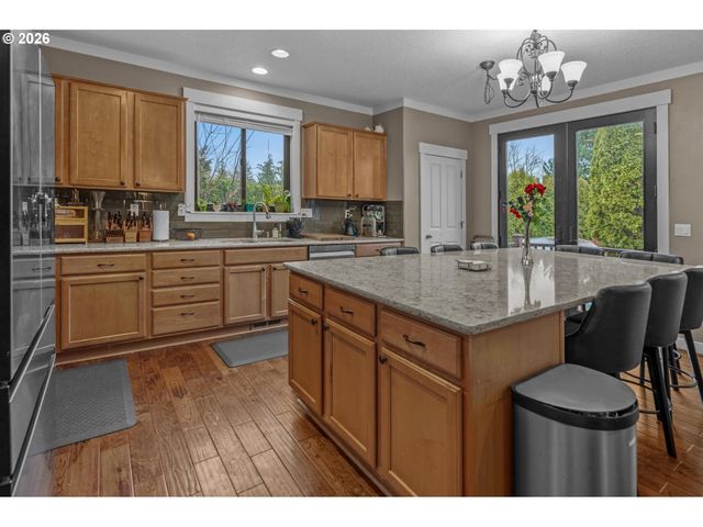 4282 Se VIEWPOINT Dr, Troutdale, OR 97060