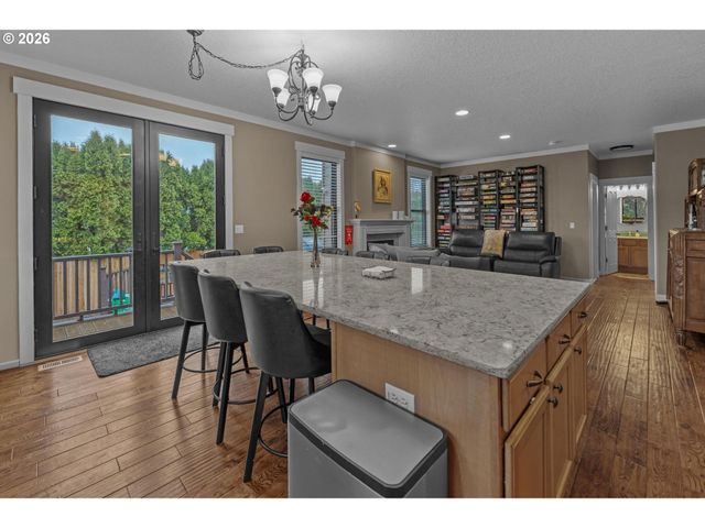 4282 Se VIEWPOINT Dr, Troutdale, OR 97060