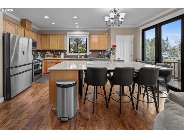 4282 Se VIEWPOINT Dr, Troutdale, OR 97060