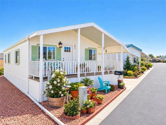 16222 Monterey Lane 51, Huntington Beach, CA 92649