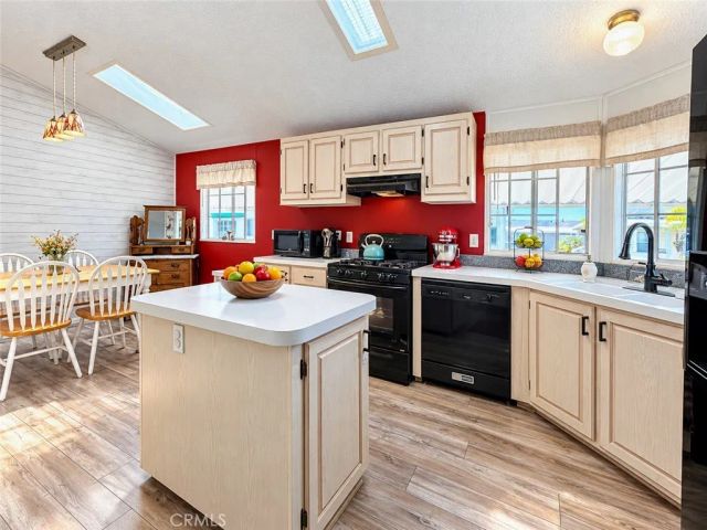 16222 Monterey Lane 51, Huntington Beach, CA 92649