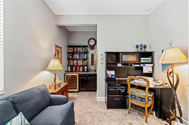 289 SAPPHIRE LAKE DRIVE 201, Bradenton, FL 34209