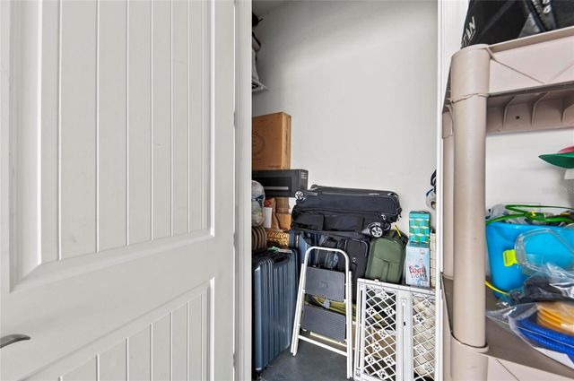 289 SAPPHIRE LAKE DRIVE 201, Bradenton, FL 34209