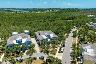 289 SAPPHIRE LAKE DRIVE 201, Bradenton, FL 34209