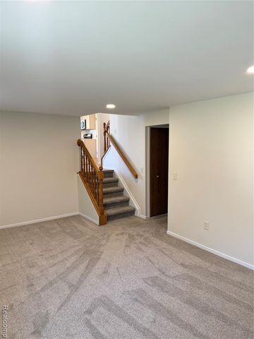 1477 Rue Deauville Boulevard, Ypsilanti, MI 48198