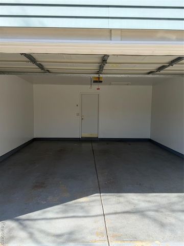 1477 Rue Deauville Boulevard, Ypsilanti, MI 48198