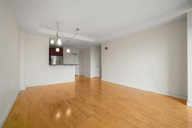 100 Station Landing 705, Medford, MA 02155