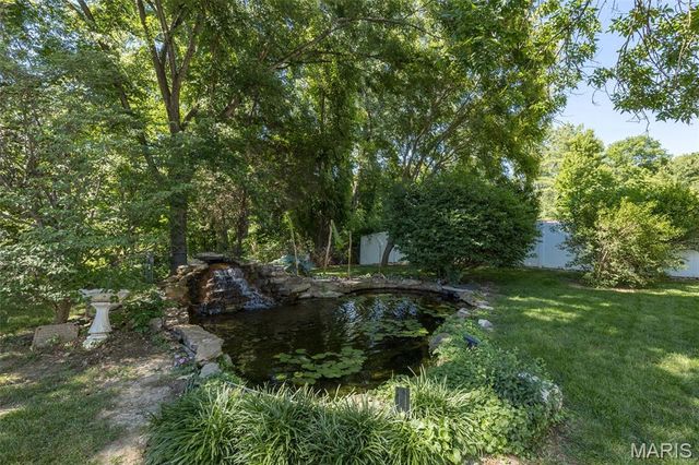 6021 Bissonnet Court, St Louis, MO 63129