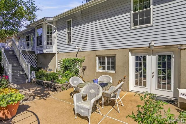 6021 Bissonnet Court, St Louis, MO 63129