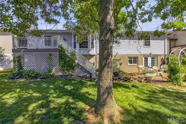 6021 Bissonnet Court, St Louis, MO 63129