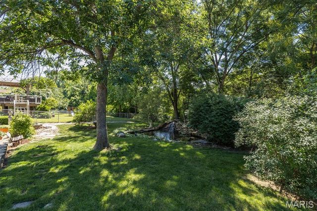 6021 Bissonnet Court, St Louis, MO 63129