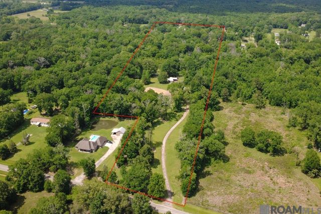 10717 Mccullough Rd, Zachary, LA 70791
