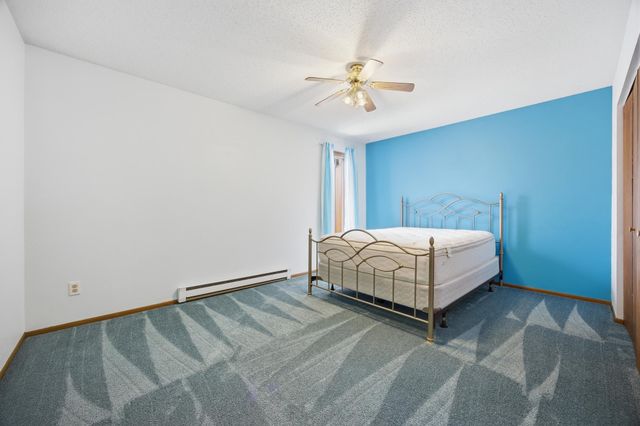 332 13th Avenue E, West Fargo, ND 58078