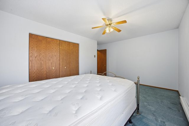 332 13th Avenue E, West Fargo, ND 58078