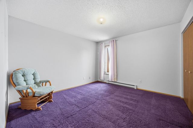 332 13th Avenue E, West Fargo, ND 58078