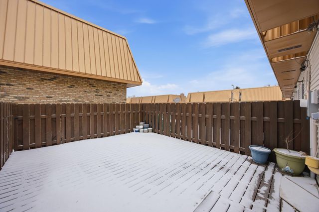 332 13th Avenue E, West Fargo, ND 58078