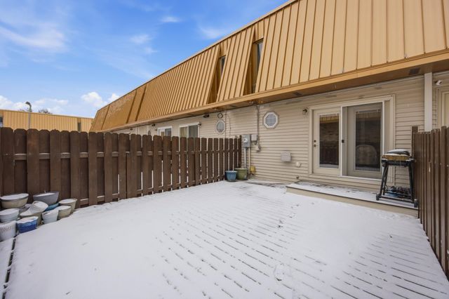 332 13th Avenue E, West Fargo, ND 58078