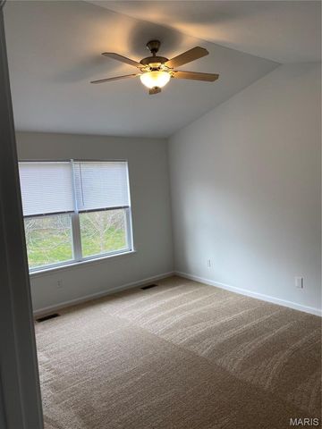 431 Peregrine Court, Winfield, MO 63389