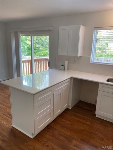 431 Peregrine Court, Winfield, MO 63389