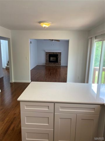431 Peregrine Court, Winfield, MO 63389