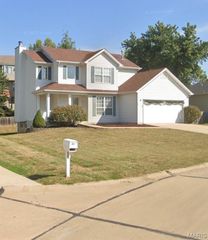 431 Peregrine Court, Winfield, MO 63389