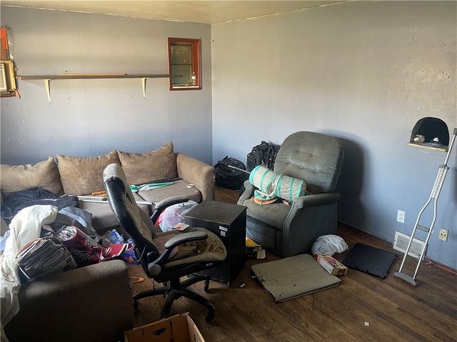 1000 Collinsburg Rd, Belle Vernon, PA 15089