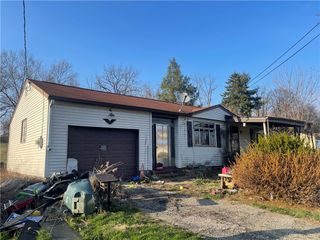 1000 Collinsburg Rd, Belle Vernon, PA 15089