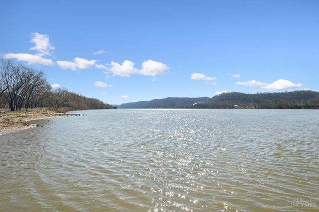 9614 US Rt 52, Huntington Twp, OH 45144