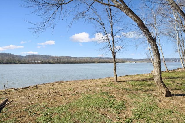 9614 US Rt 52, Huntington Twp, OH 45144