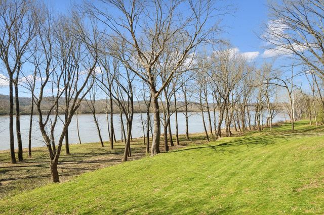 9614 US Rt 52, Huntington Twp, OH 45144