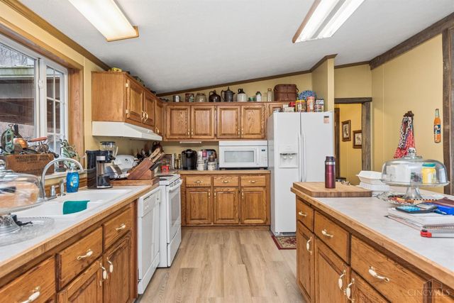 9614 US Rt 52, Huntington Twp, OH 45144