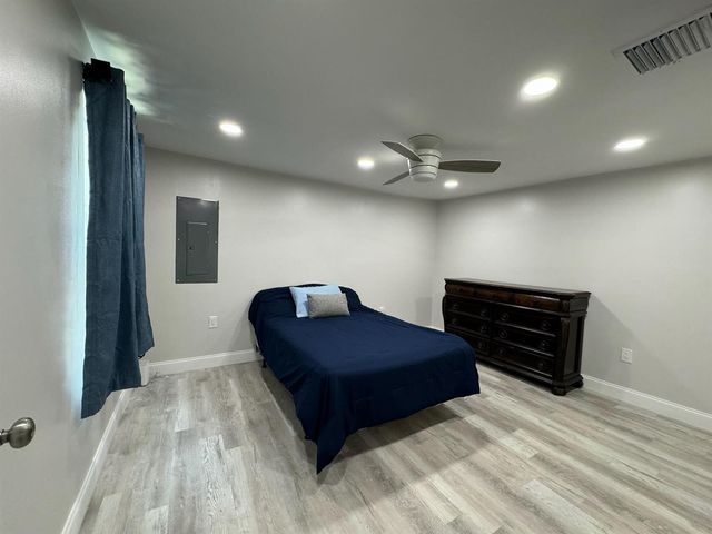 4679 SE Ebbtide Avenue O, Stuart, FL 34997
