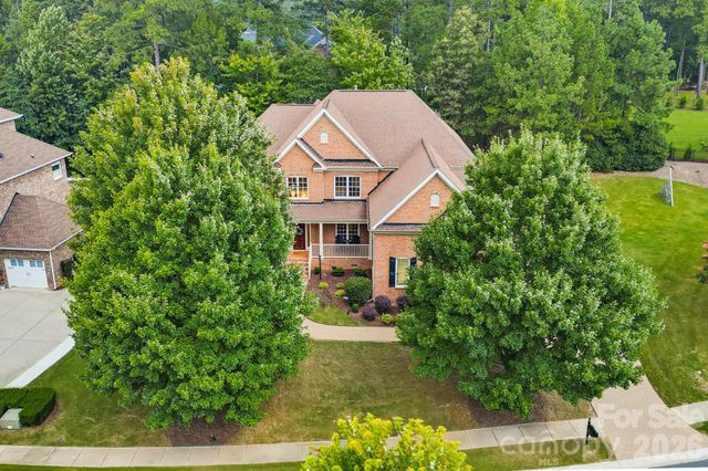 16506 Doves Canyon Lane, Charlotte, NC 28278