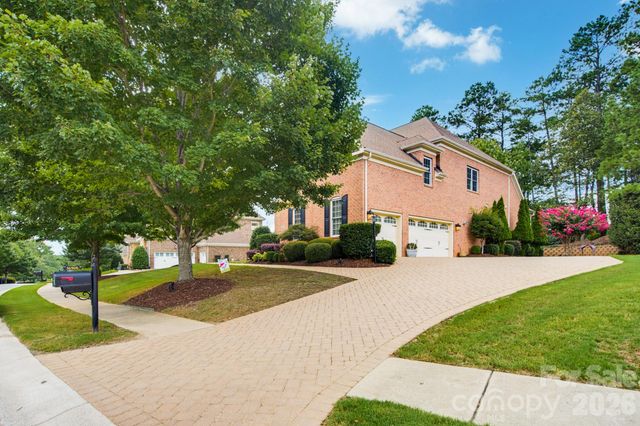 16506 Doves Canyon Lane, Charlotte, NC 28278